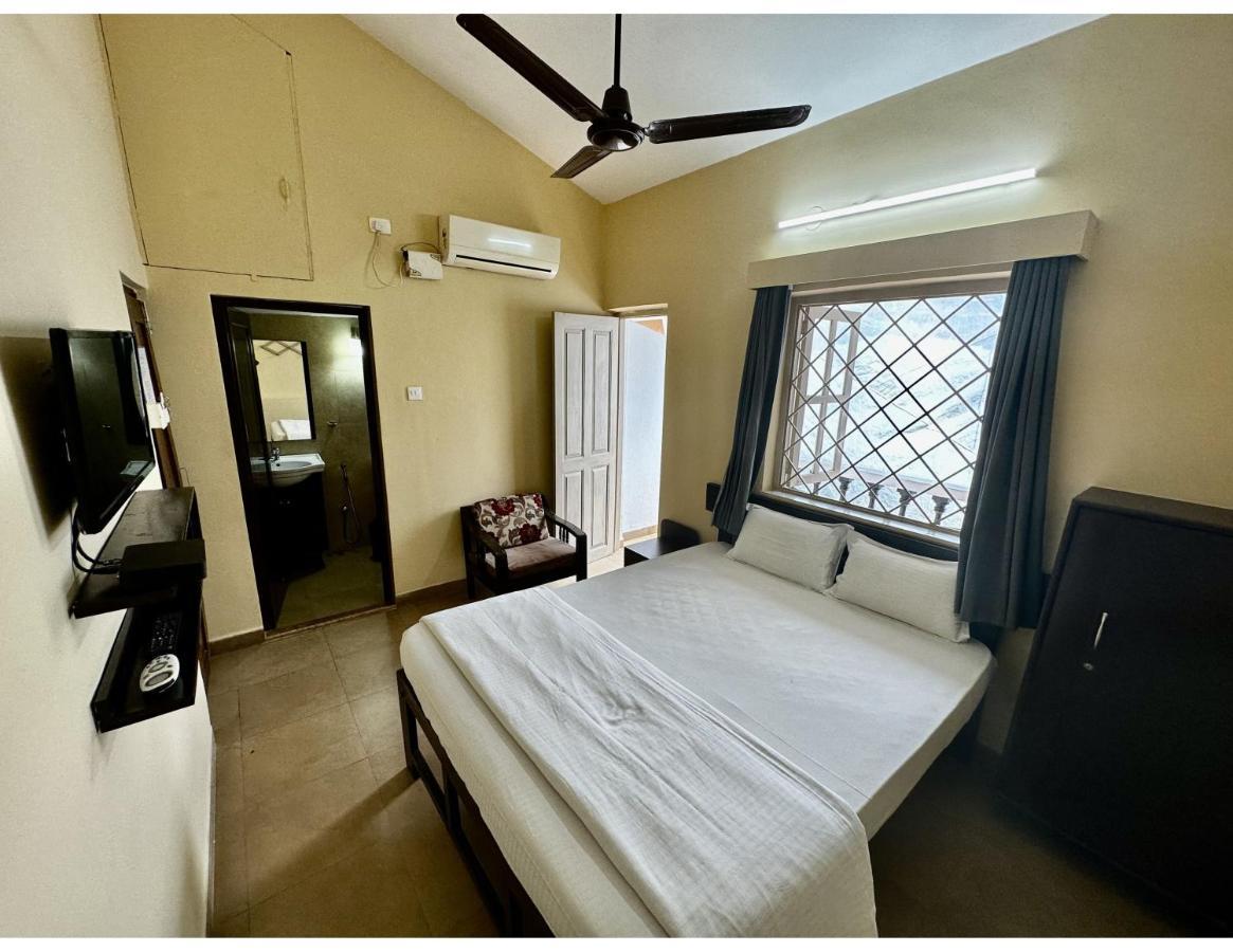 Hotel White Season กาลังกูติ ภายนอก รูปภาพ