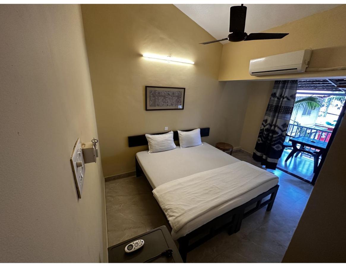 Hotel White Season กาลังกูติ ภายนอก รูปภาพ