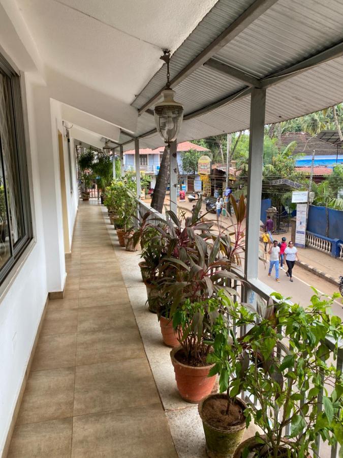 Hotel White Season กาลังกูติ ภายนอก รูปภาพ
