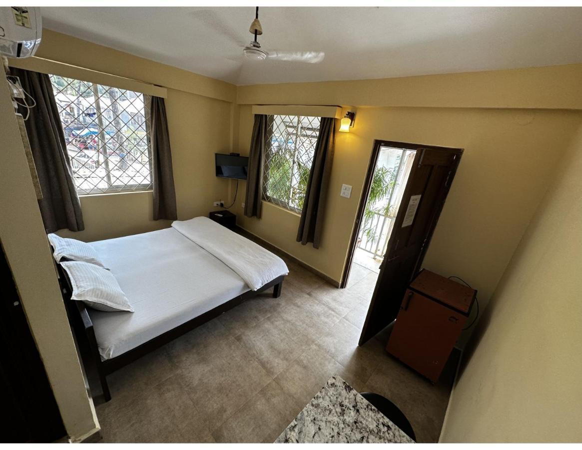 Hotel White Season กาลังกูติ ภายนอก รูปภาพ
